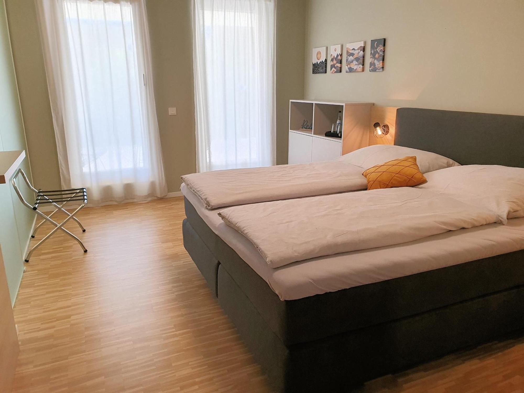 Con4Rent Hotel เคียร์ชไฮม์ อุนเทอร์ เท็ค ภายนอก รูปภาพ